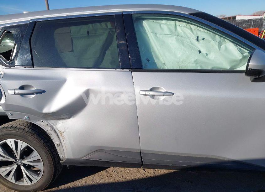 Photo 13 of 2021 Nissan Rogue SV FWD (VIN 5N1AT3BA8MC705745)