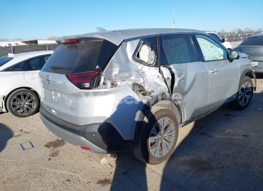 Photo 4 of 2021 Nissan Rogue SV FWD (VIN 5N1AT3BA8MC705745)