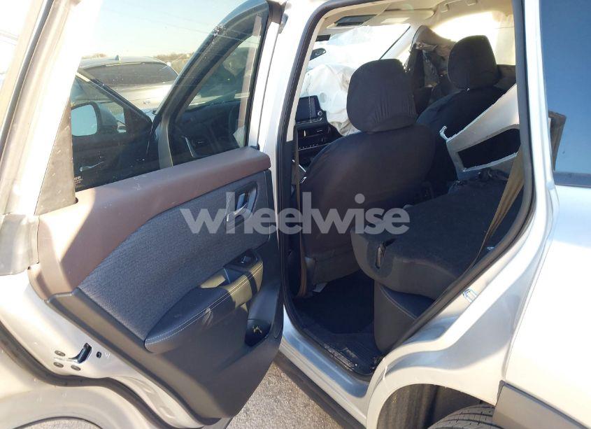 Photo 8 of 2021 Nissan Rogue SV FWD (VIN 5N1AT3BA8MC705745)