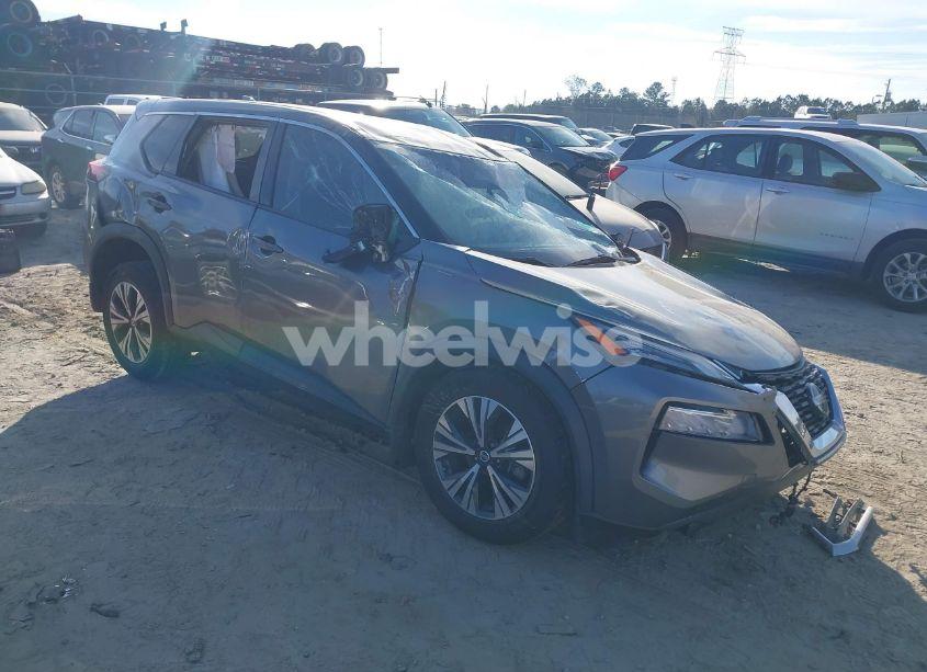 2021 Nissan Rogue SV FWD (VIN 5N1AT3BA8MC753018) main photo