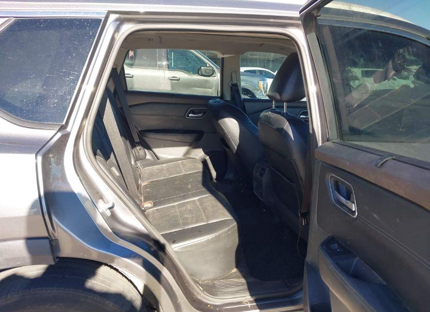 Photo 8 of 2021 Nissan Rogue SV FWD (VIN 5N1AT3BA8MC774502)