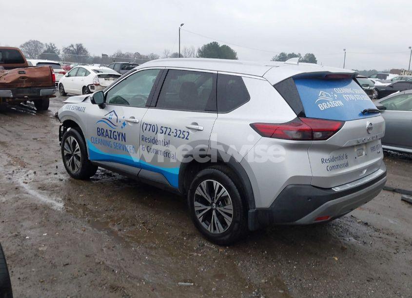 Photo 3 of 2021 Nissan Rogue SV FWD (VIN 5N1AT3BA8MC810754)