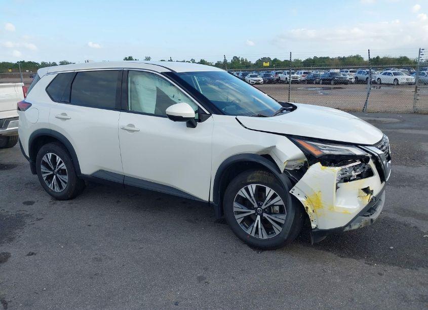 Photo 13 of 2021 Nissan Rogue SV FWD (VIN 5N1AT3BA8MC821107)