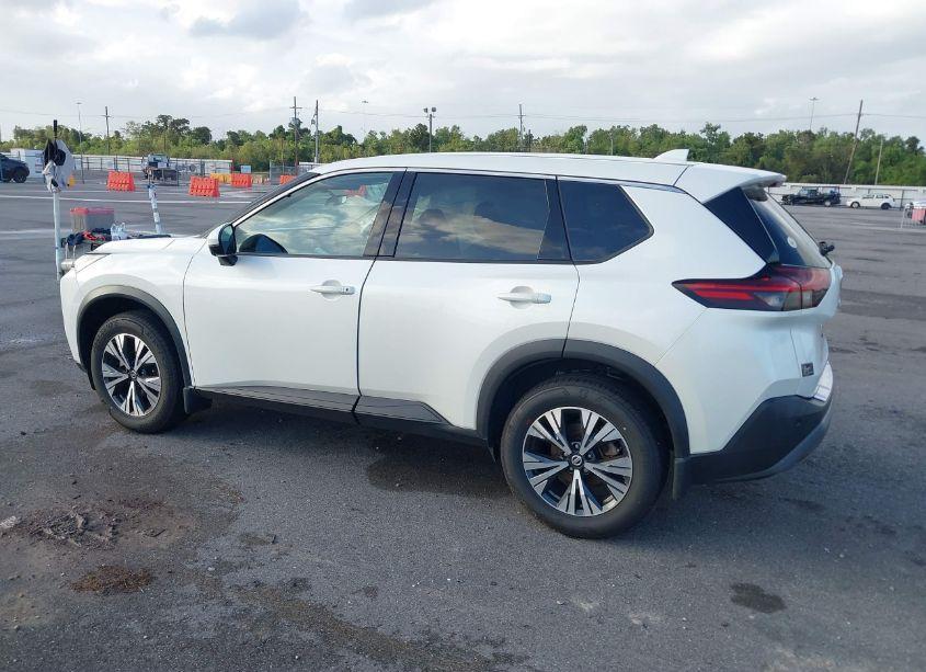 Photo 14 of 2021 Nissan Rogue SV FWD (VIN 5N1AT3BA8MC821107)