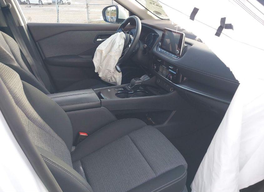 Photo 5 of 2021 Nissan Rogue SV FWD (VIN 5N1AT3BA8MC821107)