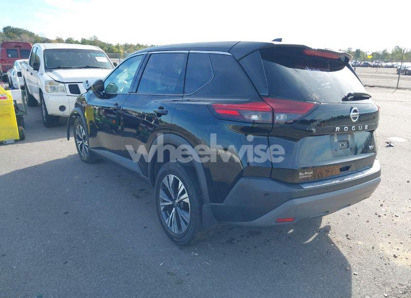 Photo 3 of 2021 Nissan Rogue SV FWD (VIN 5N1AT3BA8MC839431)