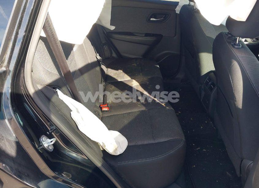 Photo 8 of 2021 Nissan Rogue SV FWD (VIN 5N1AT3BA8MC839431)