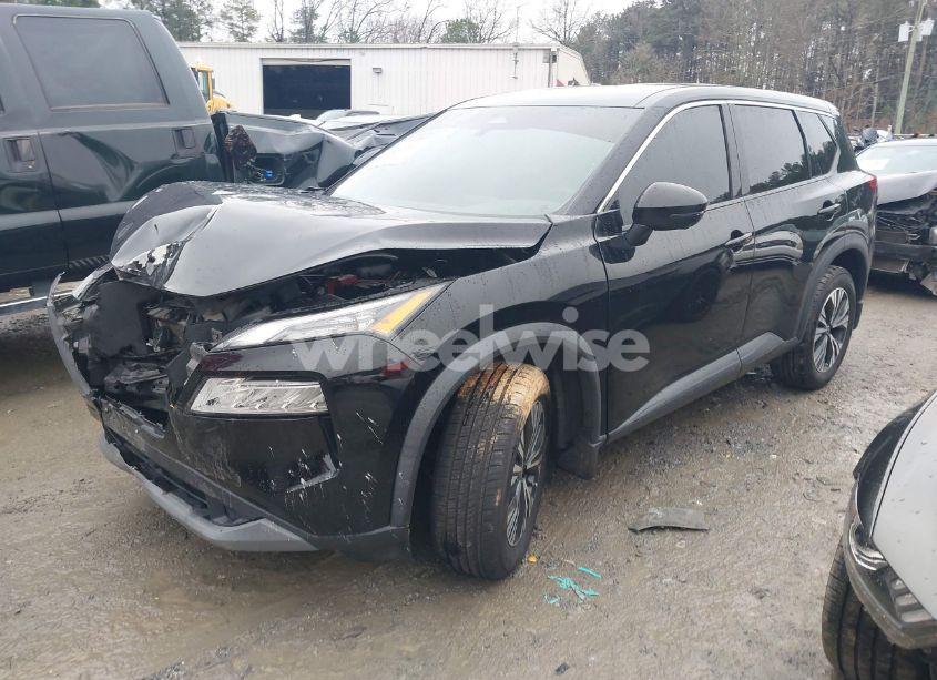 Photo 2 of 2021 Nissan Rogue SV FWD (VIN 5N1AT3BA9MC773245)