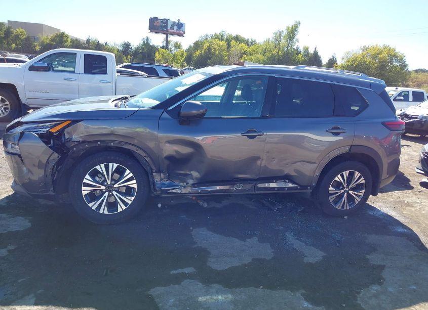 Photo 14 of 2021 Nissan Rogue SV FWD (VIN 5N1AT3BA9MC796539)