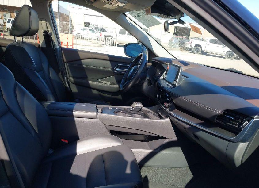 Photo 5 of 2021 Nissan Rogue SV FWD (VIN 5N1AT3BA9MC796539)