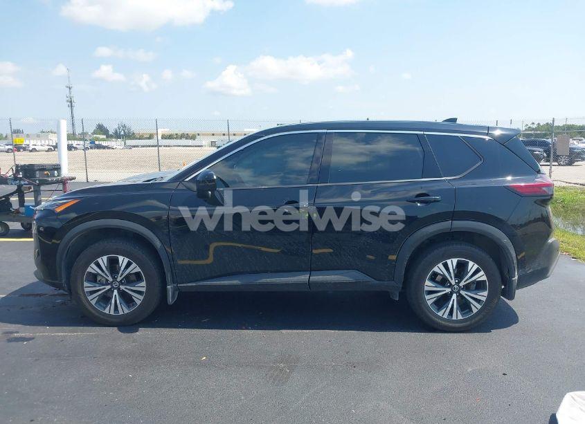 Photo 14 of 2021 Nissan Rogue SV FWD (VIN 5N1AT3BA9MC822217)