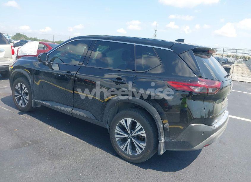 Photo 3 of 2021 Nissan Rogue SV FWD (VIN 5N1AT3BA9MC822217)