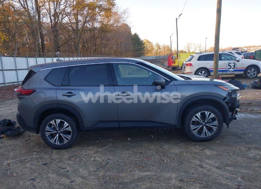 Photo 14 of 2021 Nissan Rogue SV FWD (VIN 5N1AT3BAXMC734275)