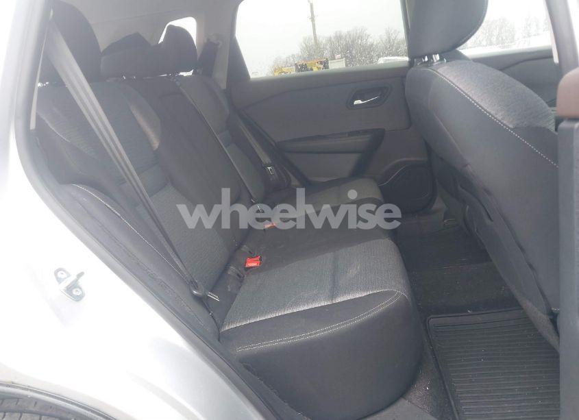 Photo 8 of 2021 Nissan Rogue SV INTELLIGENT AWD (VIN 5N1AT3BB0MC690263)