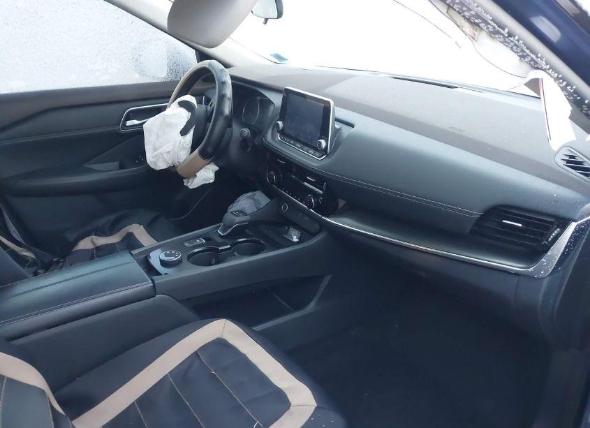 Photo 5 of 2021 Nissan Rogue SV INTELLIGENT AWD (VIN 5N1AT3BB0MC757797)