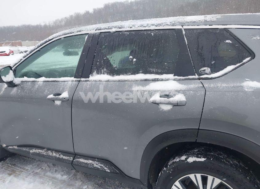 Photo 14 of 2021 Nissan Rogue SV INTELLIGENT AWD (VIN 5N1AT3BB2MC677997)