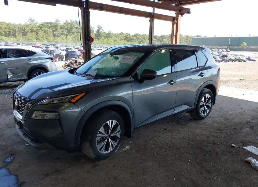 Photo 2 of 2021 Nissan Rogue SV INTELLIGENT AWD (VIN 5N1AT3BB2MC755243)