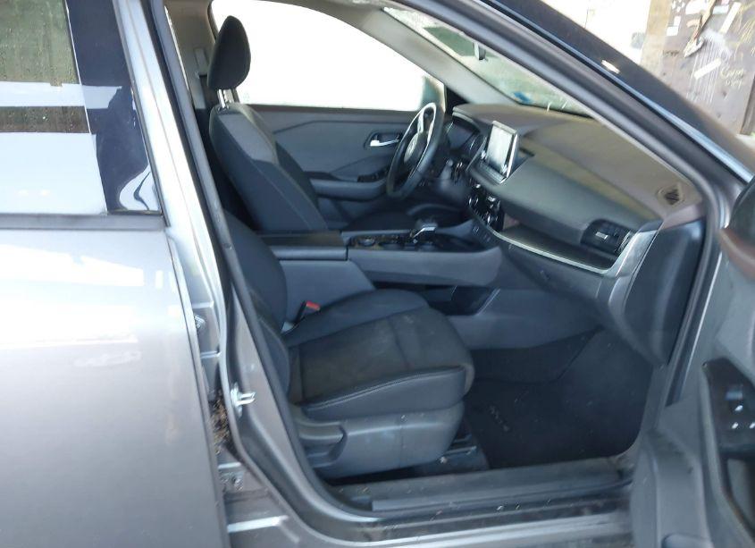 Photo 5 of 2021 Nissan Rogue SV INTELLIGENT AWD (VIN 5N1AT3BB2MC755243)