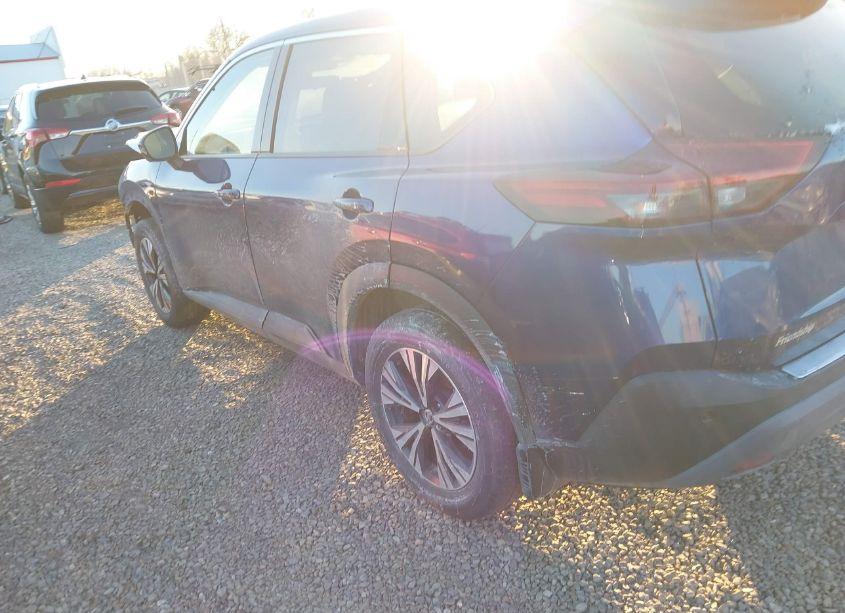 Photo 3 of 2021 Nissan Rogue SV INTELLIGENT AWD (VIN 5N1AT3BB2MC755971)