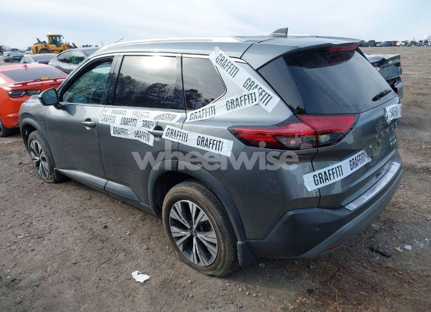 Photo 3 of 2021 Nissan Rogue SV INTELLIGENT AWD (VIN 5N1AT3BB3MC688412)
