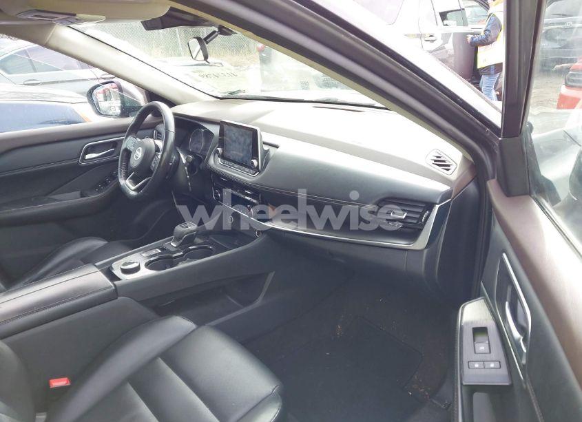 Photo 5 of 2021 Nissan Rogue SV INTELLIGENT AWD (VIN 5N1AT3BB3MC688412)