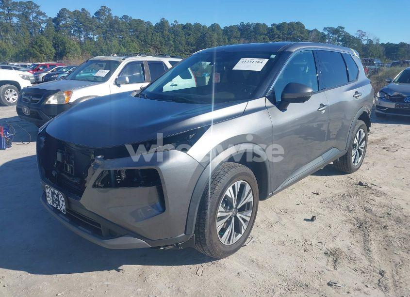 Photo 2 of 2021 Nissan Rogue SV INTELLIGENT AWD (VIN 5N1AT3BB3MC717097)