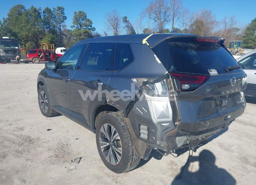 Photo 3 of 2021 Nissan Rogue SV INTELLIGENT AWD (VIN 5N1AT3BB3MC717097)