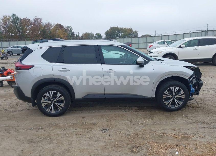 Photo 14 of 2021 Nissan Rogue SV INTELLIGENT AWD (VIN 5N1AT3BB3MC721974)