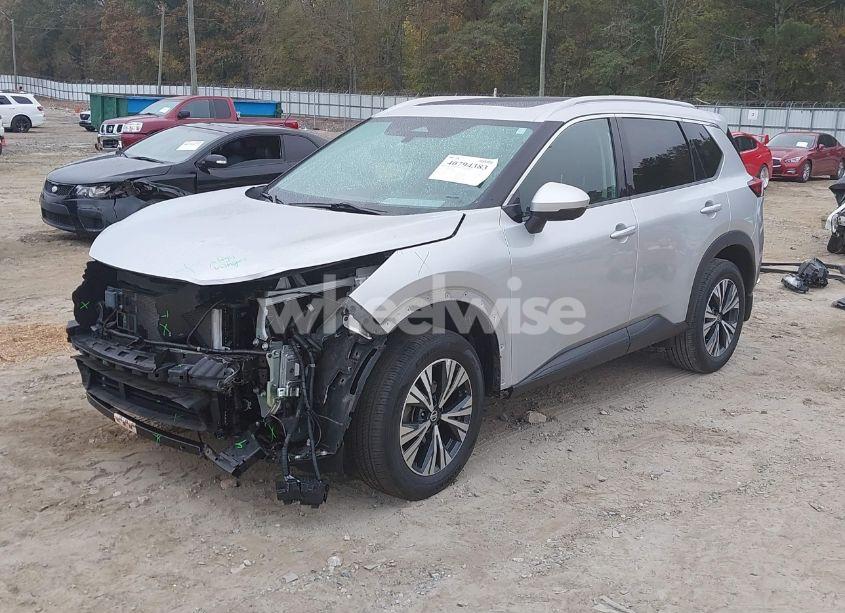 Photo 2 of 2021 Nissan Rogue SV INTELLIGENT AWD (VIN 5N1AT3BB3MC721974)