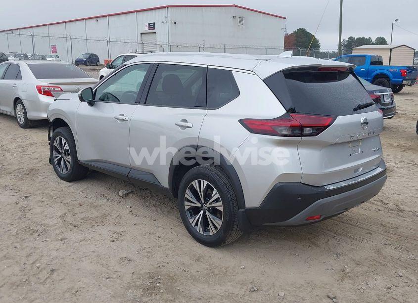 Photo 3 of 2021 Nissan Rogue SV INTELLIGENT AWD (VIN 5N1AT3BB3MC721974)