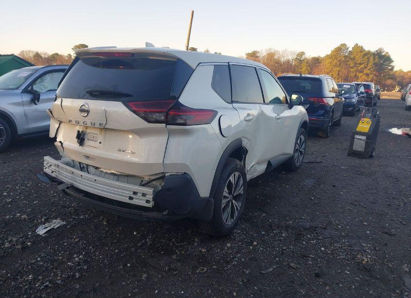 Photo 4 of 2021 Nissan Rogue SV INTELLIGENT AWD (VIN 5N1AT3BB3MC835313)