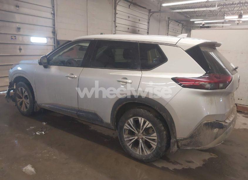 Photo 3 of 2021 Nissan Rogue SV INTELLIGENT AWD (VIN 5N1AT3BB4MC710434)