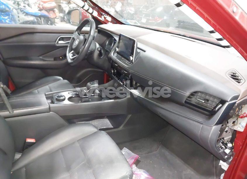 Photo 5 of 2021 Nissan Rogue SV INTELLIGENT AWD (VIN 5N1AT3BB4MC761271)