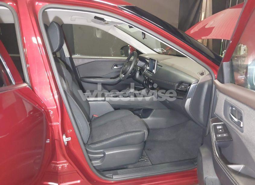 Photo 5 of 2021 Nissan Rogue SV INTELLIGENT AWD (VIN 5N1AT3BB4MC770097)