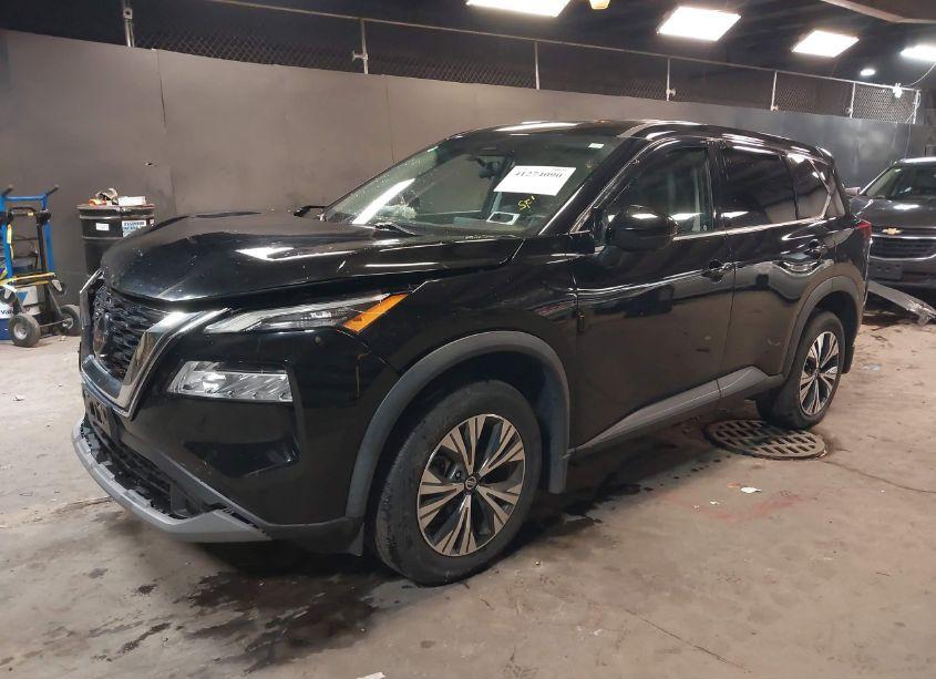 Photo 2 of 2021 Nissan Rogue SV INTELLIGENT AWD (VIN 5N1AT3BB4MC795128)