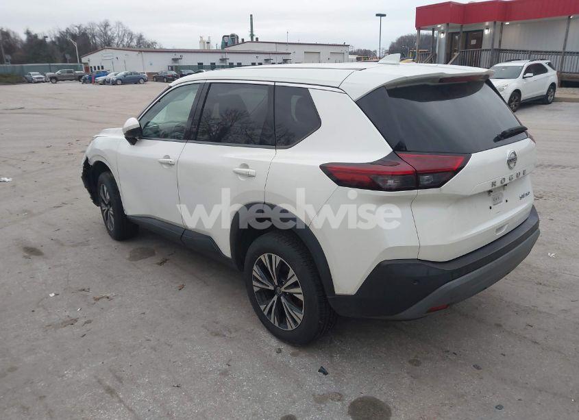 Photo 3 of 2021 Nissan Rogue SV INTELLIGENT AWD (VIN 5N1AT3BB4MC814552)