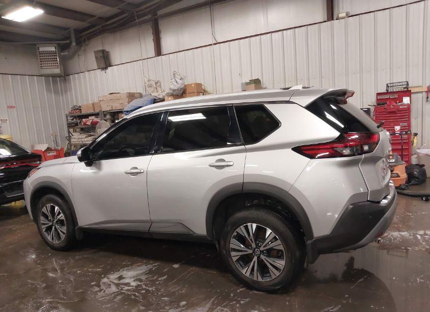 Photo 15 of 2021 Nissan Rogue SV INTELLIGENT AWD (VIN 5N1AT3BB5MC725606)