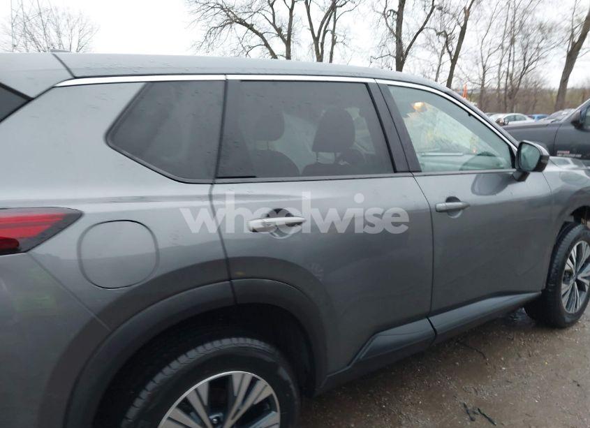 Photo 14 of 2021 Nissan Rogue SV INTELLIGENT AWD (VIN 5N1AT3BB5MC772425)