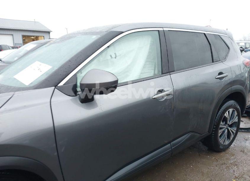 Photo 15 of 2021 Nissan Rogue SV INTELLIGENT AWD (VIN 5N1AT3BB5MC772425)