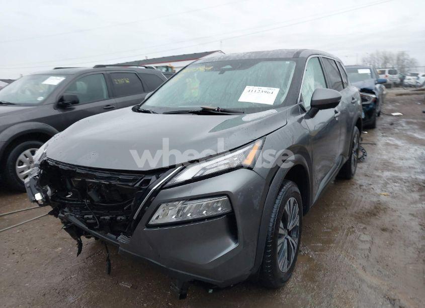 Photo 2 of 2021 Nissan Rogue SV INTELLIGENT AWD (VIN 5N1AT3BB5MC772425)