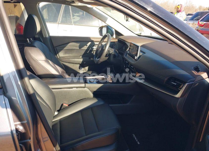 Photo 5 of 2021 Nissan Rogue SV INTELLIGENT AWD (VIN 5N1AT3BB6MC730314)