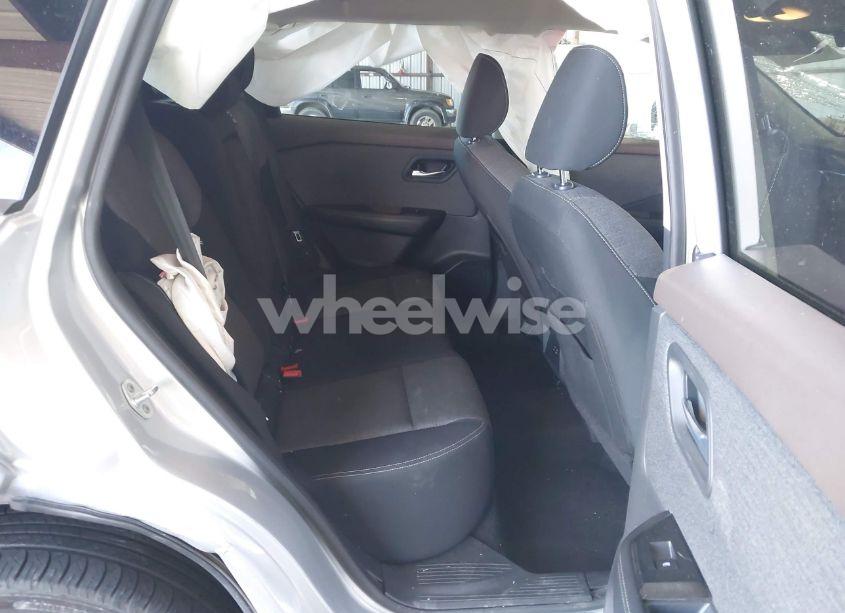 Photo 8 of 2021 Nissan Rogue SV INTELLIGENT AWD (VIN 5N1AT3BB6MC767914)