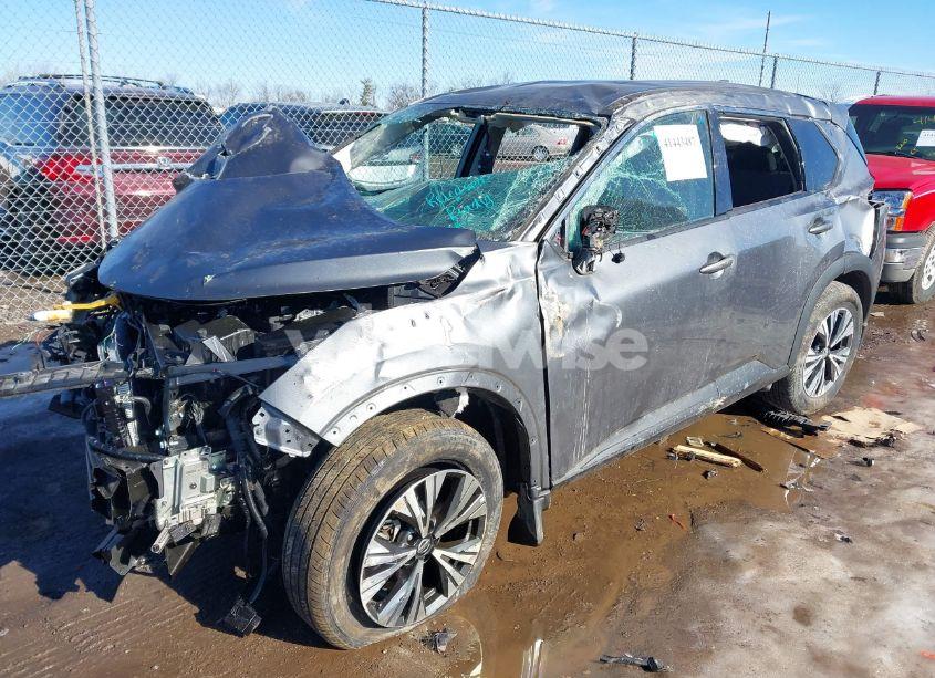 Photo 2 of 2021 Nissan Rogue SV INTELLIGENT AWD (VIN 5N1AT3BB6MC775849)