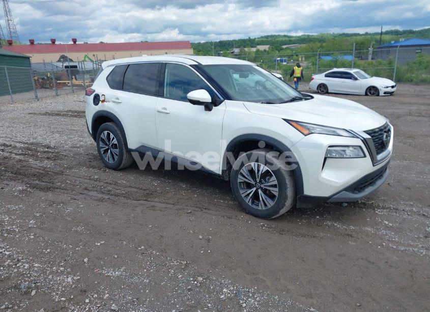 2021 Nissan Rogue SV INTELLIGENT AWD (VIN 5N1AT3BB6MC814584) main photo