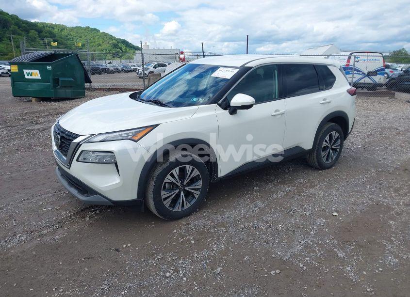 Photo 2 of 2021 Nissan Rogue SV INTELLIGENT AWD (VIN 5N1AT3BB6MC814584)
