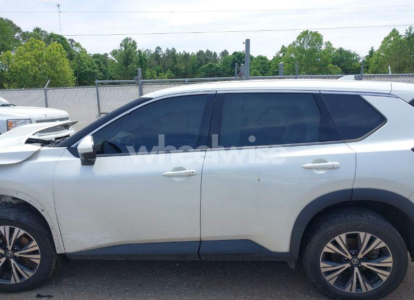 Photo 15 of 2021 Nissan Rogue SV INTELLIGENT AWD (VIN 5N1AT3BB7MC725557)