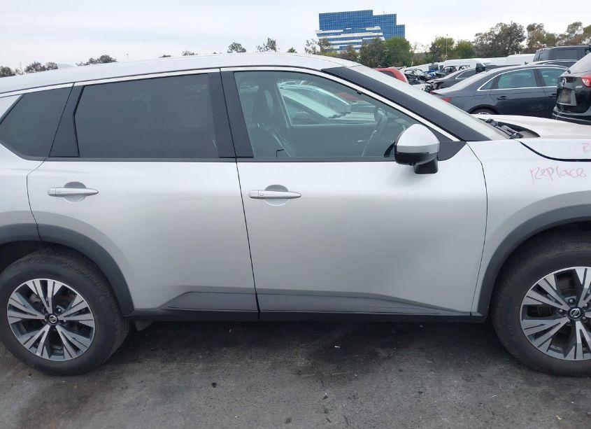 Photo 14 of 2021 Nissan Rogue SV INTELLIGENT AWD (VIN 5N1AT3BB7MC731214)