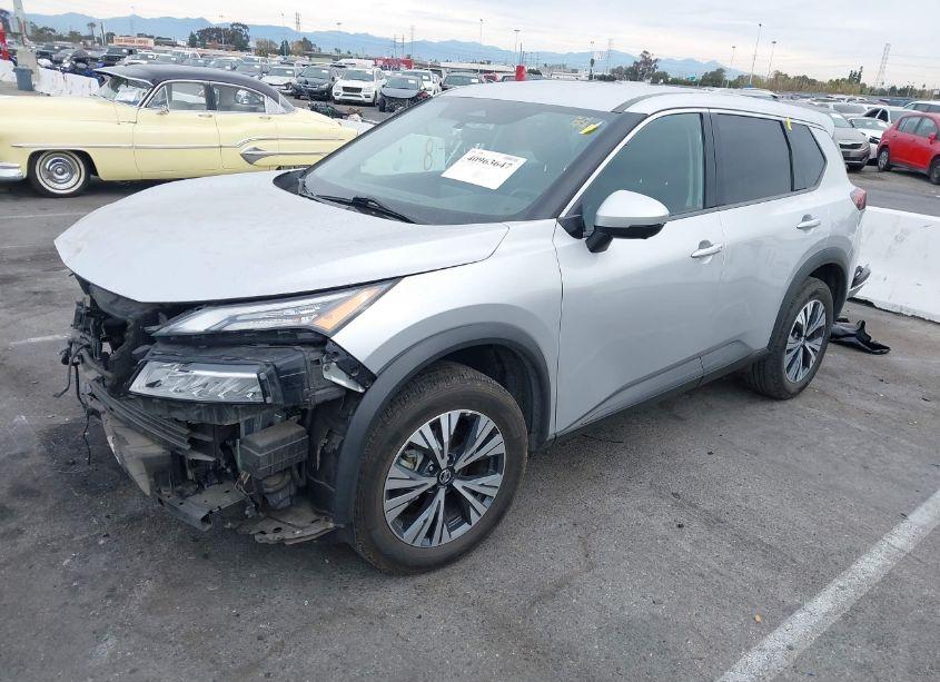 Photo 2 of 2021 Nissan Rogue SV INTELLIGENT AWD (VIN 5N1AT3BB7MC731214)
