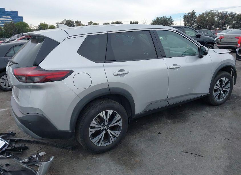 Photo 4 of 2021 Nissan Rogue SV INTELLIGENT AWD (VIN 5N1AT3BB7MC731214)