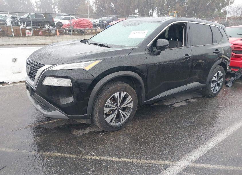 Photo 2 of 2021 Nissan Rogue SV INTELLIGENT AWD (VIN 5N1AT3BB8MC765128)